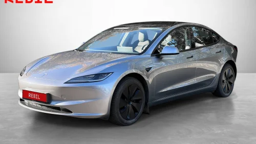 TESLA Model 3 Long Range/AWD/Pano/Autopilot/Skinn/Varmepumpe/Navi/App