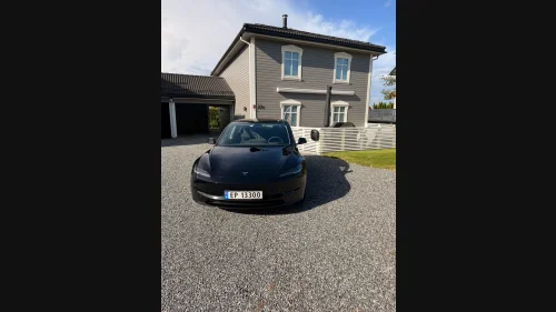 TESLA Model 3 Long Range AWD