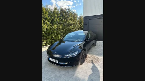 TESLA Model 3 Long Range 4x4 AWD