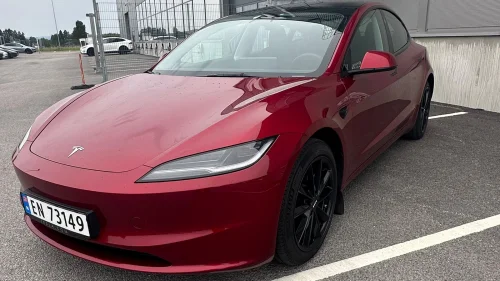 TESLA Model 3 Long Range AWD