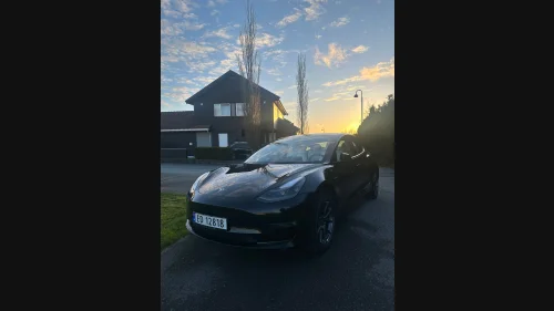 TESLA Model 3 Long Range AWD