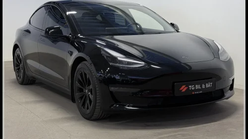 TESLA Model 3 LR AWD 580KM - ENHANCED/V.PUMPE/H-FESTE/ALL BLACK/19"++