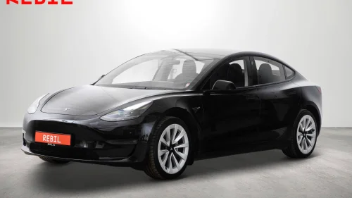 TESLA Model 3 602km(WLTP)/LR/AWD/MCU2/Navi/R.kam/Pano/AP/V.pumpe