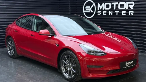 TESLA Model 3 498HK, AWD, LONG RANGE 602KM, VARMEPUMPE, SKINN, 1EIER+