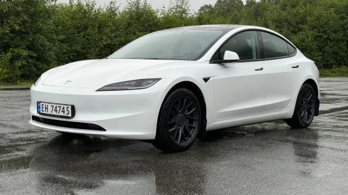 TESLA Model 3 Long Range AWD