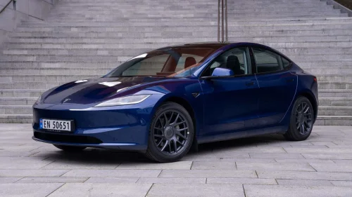 TESLA Model 3 Long Range / Highland / Premium Lyd / Commander