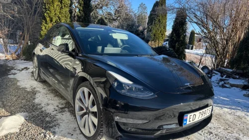TESLA Model 3 Performance AWD