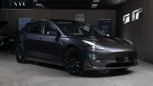 TESLA Model 3 Performance FSD Skinn Varmepumpe Premium 1-eiers