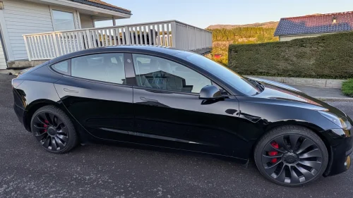 TESLA Model 3 Performance AWD