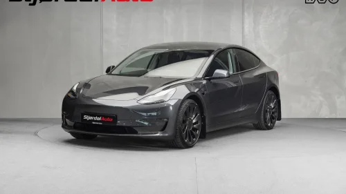 TESLA Model 3 AWD Performance 547WLTP/VELHOLDT/ACC/LED/AUTOP/S+V
