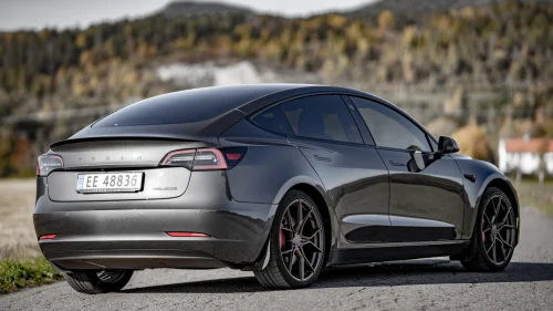 TESLA Model 3 Performance AWD, 2X20"dekk, Ledbar, Solfilm, nye dekkX8