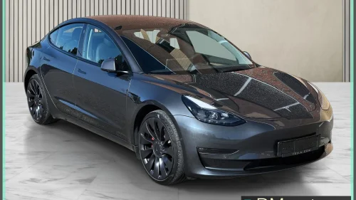 TESLA Model 3 Performance
