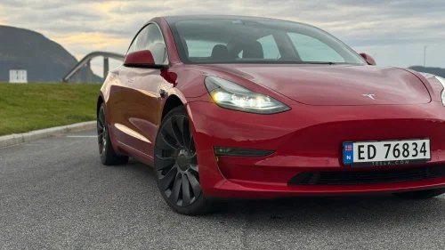TESLA Model 3 Performance AWD