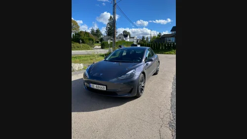 TESLA Model 3 Performance AWD med Enhanced autopilot