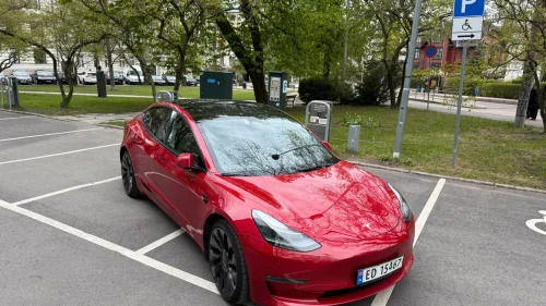 TESLA Model 3 Performance AWD