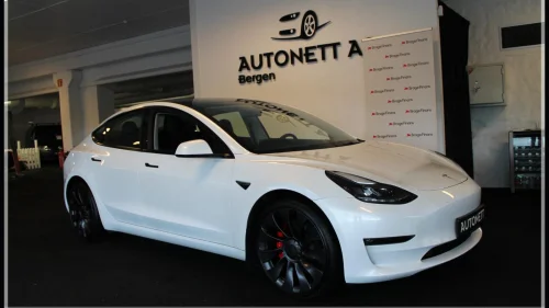 TESLA Model 3 AWD,PERFORMANCE,LONG RANGE, SKINN,PANO,20"ALU,S+V-HJUL