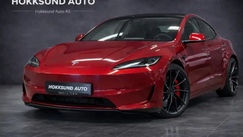 TESLA Model 3 Performance AWD 528WLTP 627HK/20" Warp-felger++