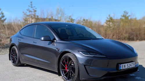 TESLA Model 3 Performance AWD