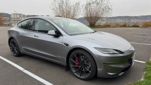 TESLA Model 3 Performance AWD, Full PPF, 8x 20", Portåpner