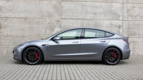 TESLA Model 3 Performance AWD, 627hk, Autopilot, 20" Warp, lav km
