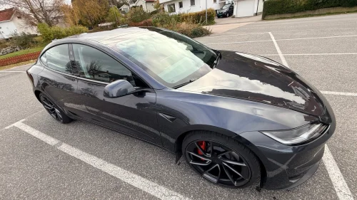 TESLA Model 3 Performance AWD