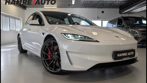 TESLA Model 3 Performance/AWD/Highland/20"+20"/Premium/Garanti