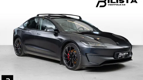 TESLA Model 3 Performance AWD Highland Krok Premium 528km 1 Eier++