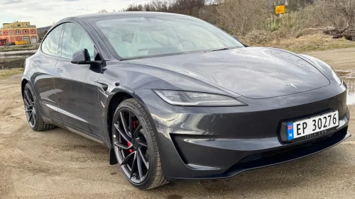 TESLA Model 3 Performance AWD