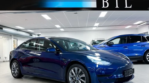TESLA Model 3 SR+ SKINN AUTOPILOT VARMEPUMPE -HENGERFESTE TAR INNBYTT
