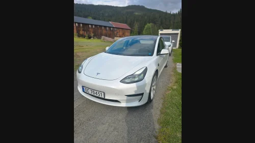 TESLA Model 3 Standard Range Plus RWD