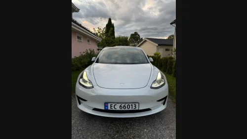TESLA Model 3 Standard Range Plus RWD
