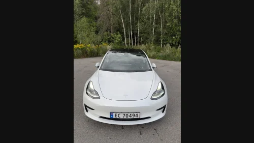 TESLA Model 3 Standard Range Plus RWD