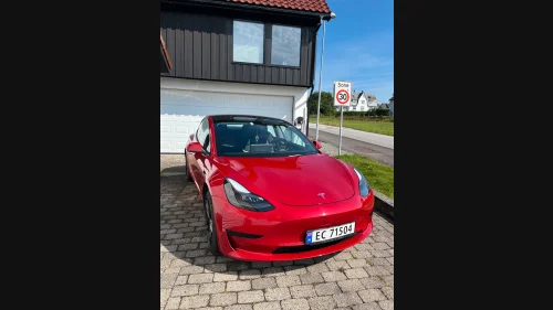 TESLA Model 3 Standard Range Plus RWD
