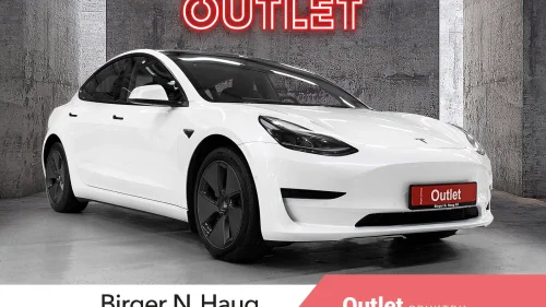 TESLA Model 3 Standard Range Plus RWD /R.KAM/NAVI/PREMIUM/VARMEPUMPE/