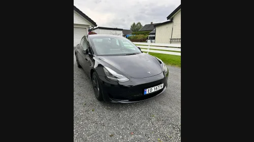 TESLA Model 3 Standard Range Plus RWD