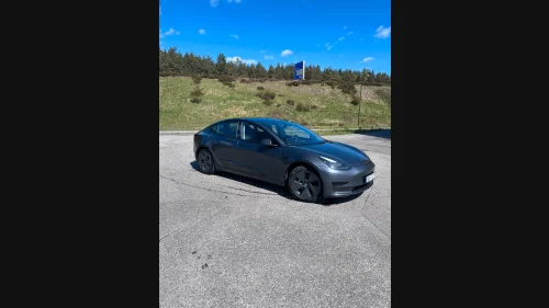 TESLA Model 3 Standard Range Plus RWD