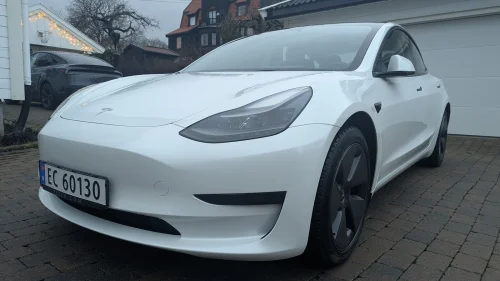 TESLA Model 3 Standard Range Plus RWD