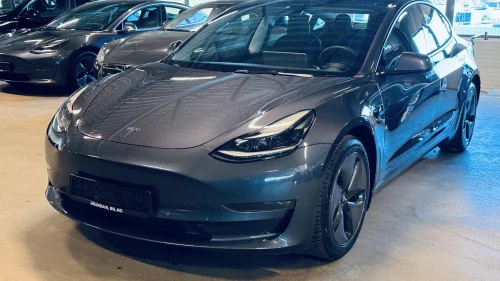 TESLA Model 3 SR + - Varmepumpe - Autopilot - Leasing firma / privat