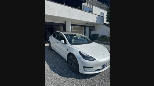 TESLA Model 3 Standard Range Plus RWD