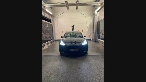 TESLA Model 3 Standard Range Plus RWD