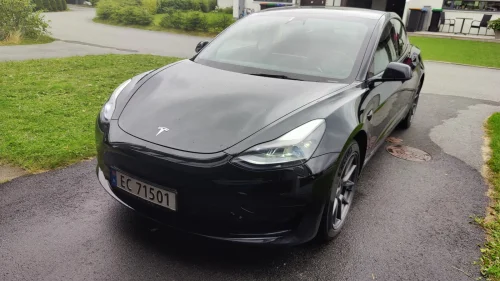 TESLA Model 3 Standard Range Plus RWD
