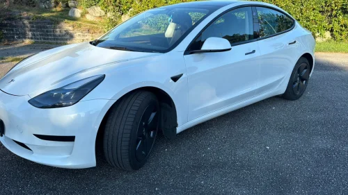 TESLA Model 3 Standard Range Plus RWD