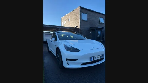 TESLA Model 3 Standard Range Plus RWD