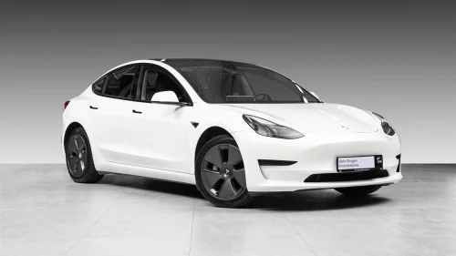 TESLA Model 3 SR+/Varmepumpe Autopilot Skinn Pano RWD 448 km