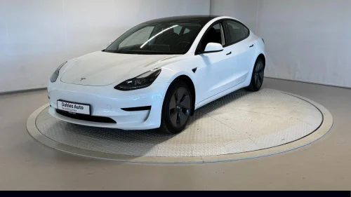 TESLA Model 3 Standar Range Plus Autopilot/V-pumpe/Skinn/Premium Lyd