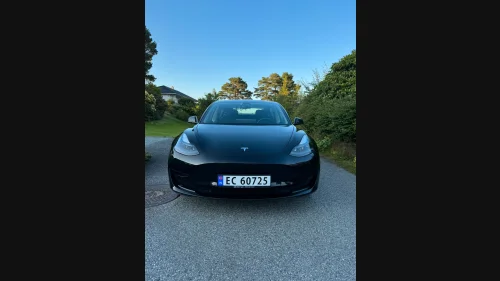 TESLA Model 3 SR+ Varmepumpe/dobbeltglass/el. bakluke/2 hjulsett