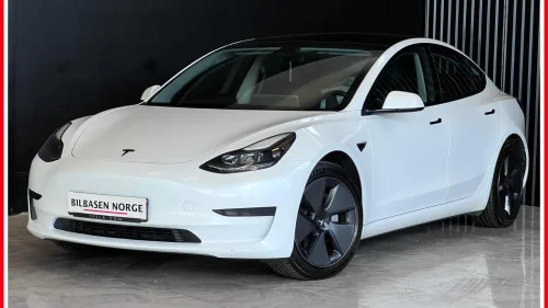 TESLA Model 3 SKINN / KAMERA / SOMMER/VINTERDEKK / NYBIL-GARANTI
