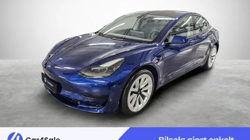 TESLA Model 3 SR 448km / Autopilot / Varmepumpe / 19"S+18"V / EU27+++