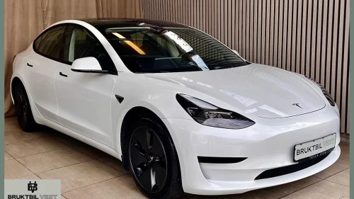 TESLA Model 3 Standard Range Plus RWD / AP / FACELIFT / Ny EU/