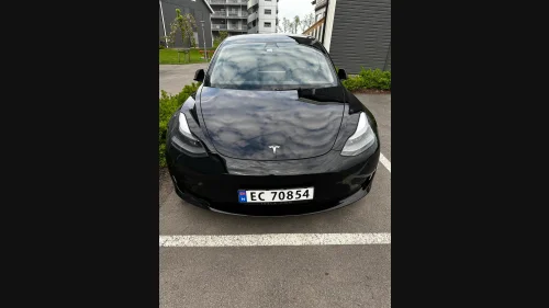 TESLA Model 3 Standard Range Plus SR + RWD